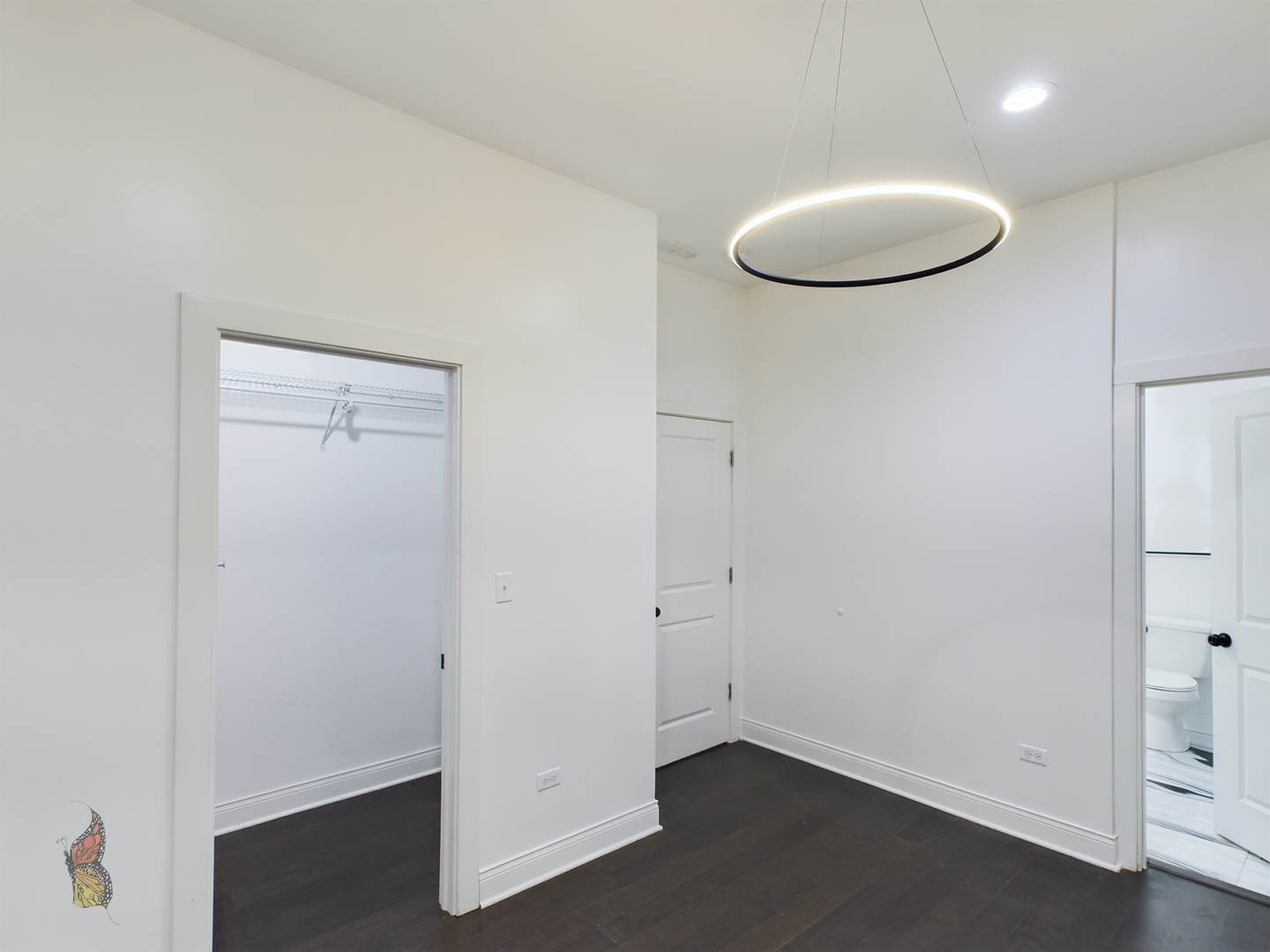 4516 S King Drive Unit: 1