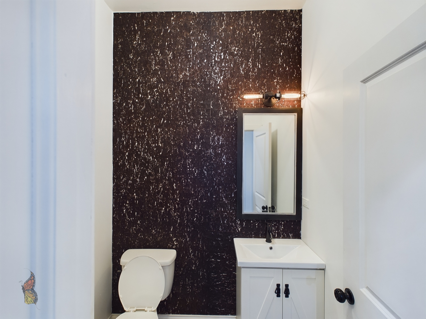 4516 S King Drive Unit: 1