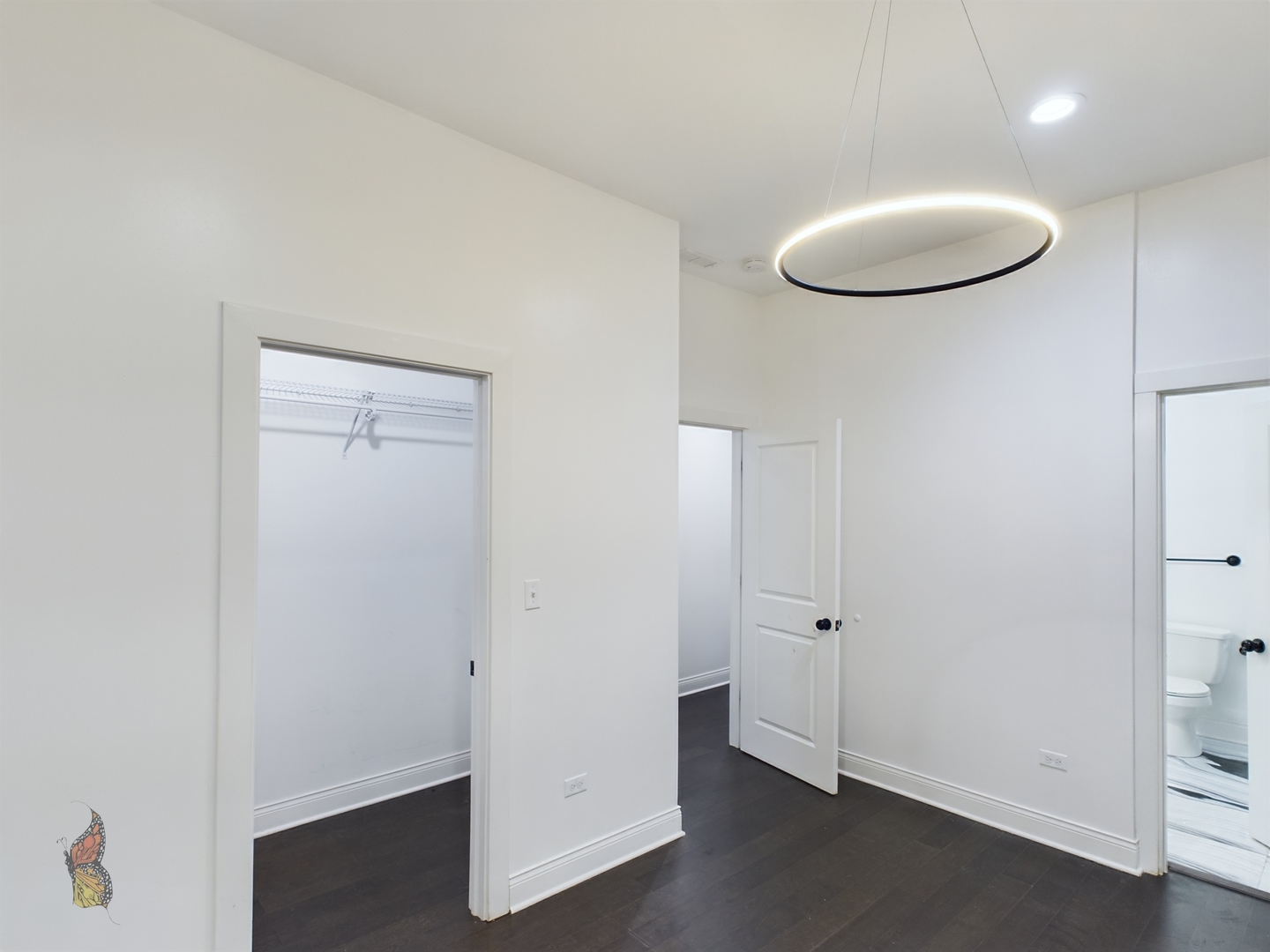 4516 S King Drive Unit: 1