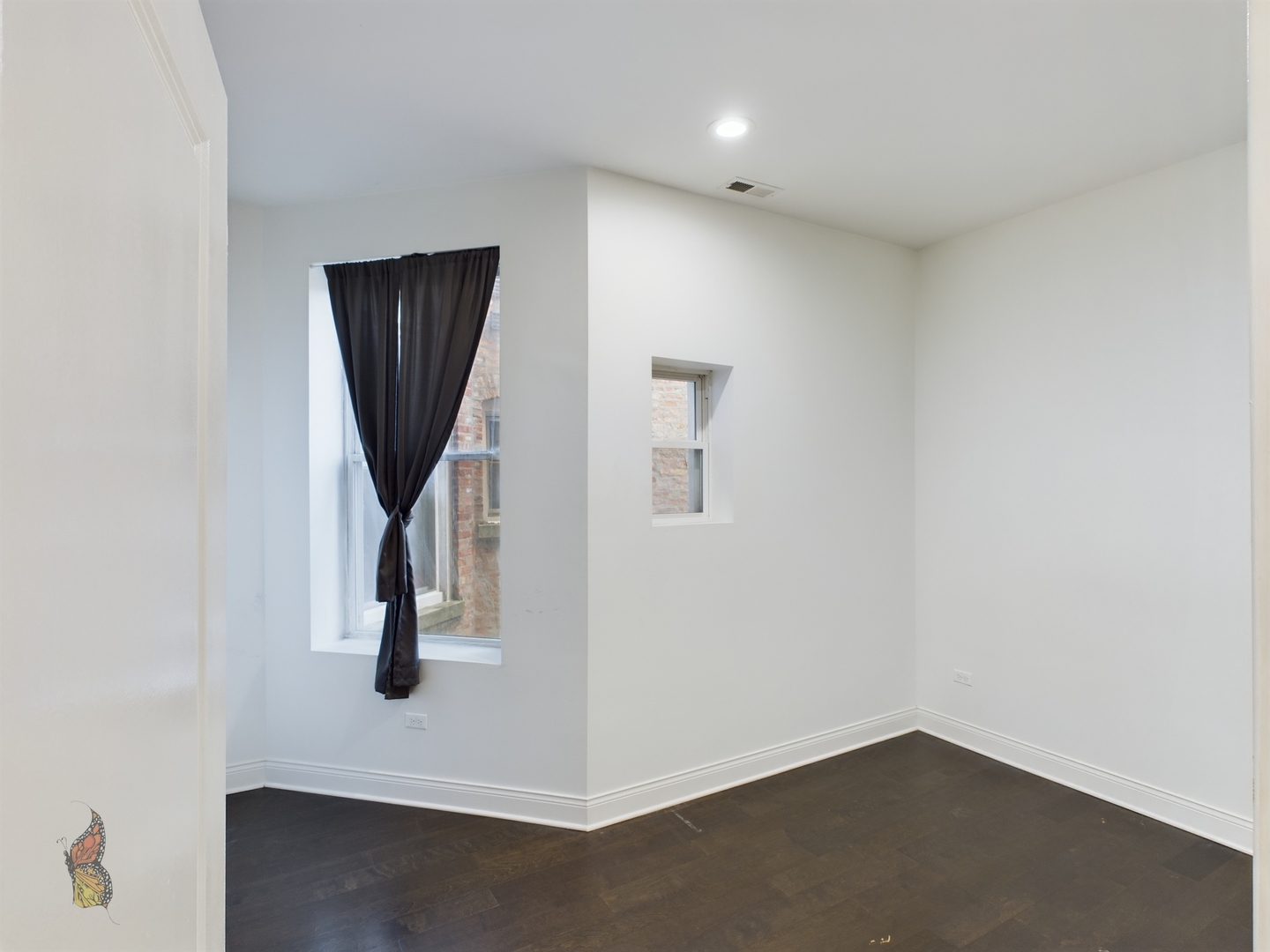 4516 S King Drive Unit: 1
