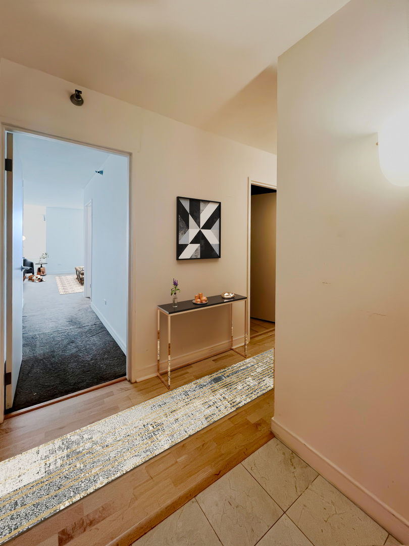 512 N Mcclurg Court Unit: 5710