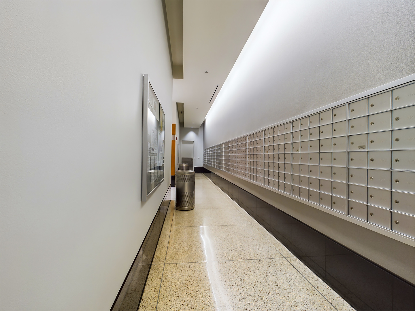 512 N Mcclurg Court Unit: 5710