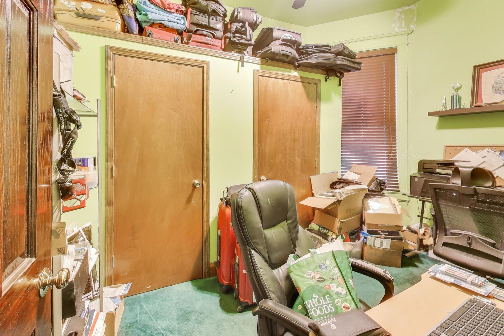 4507 S Michigan Avenue