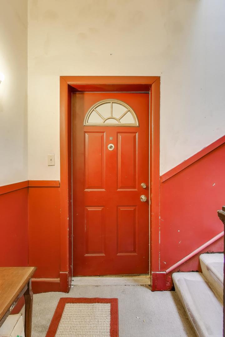 4507 S Michigan Avenue