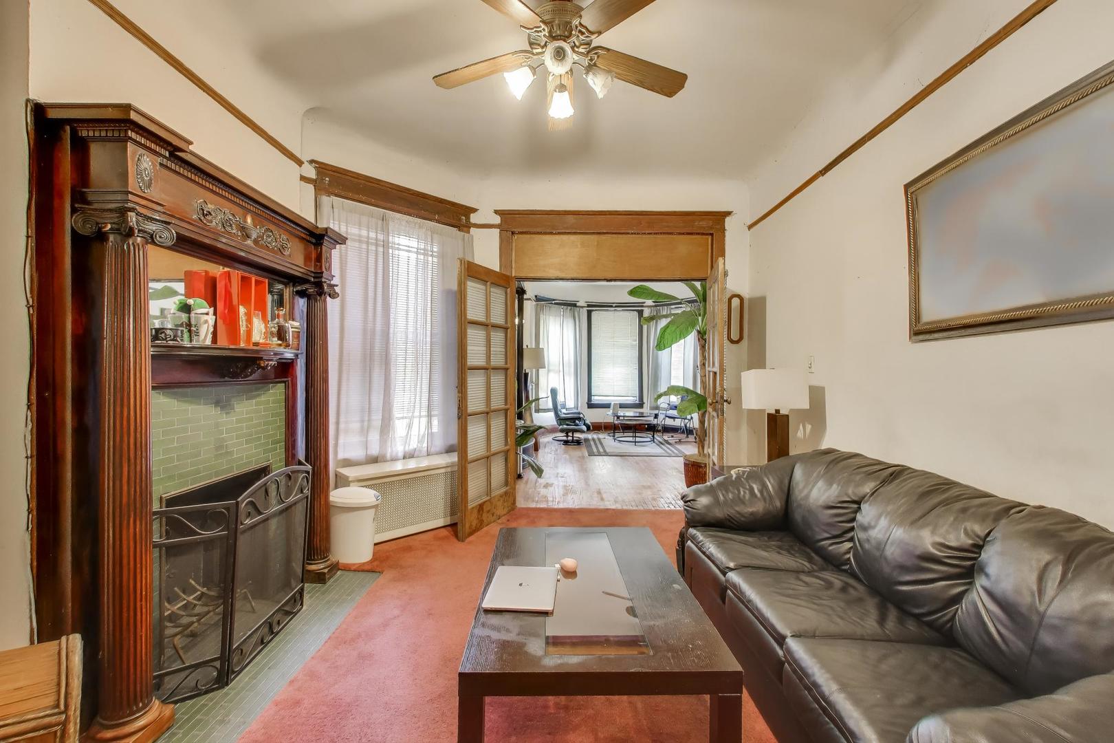 4507 S Michigan Avenue