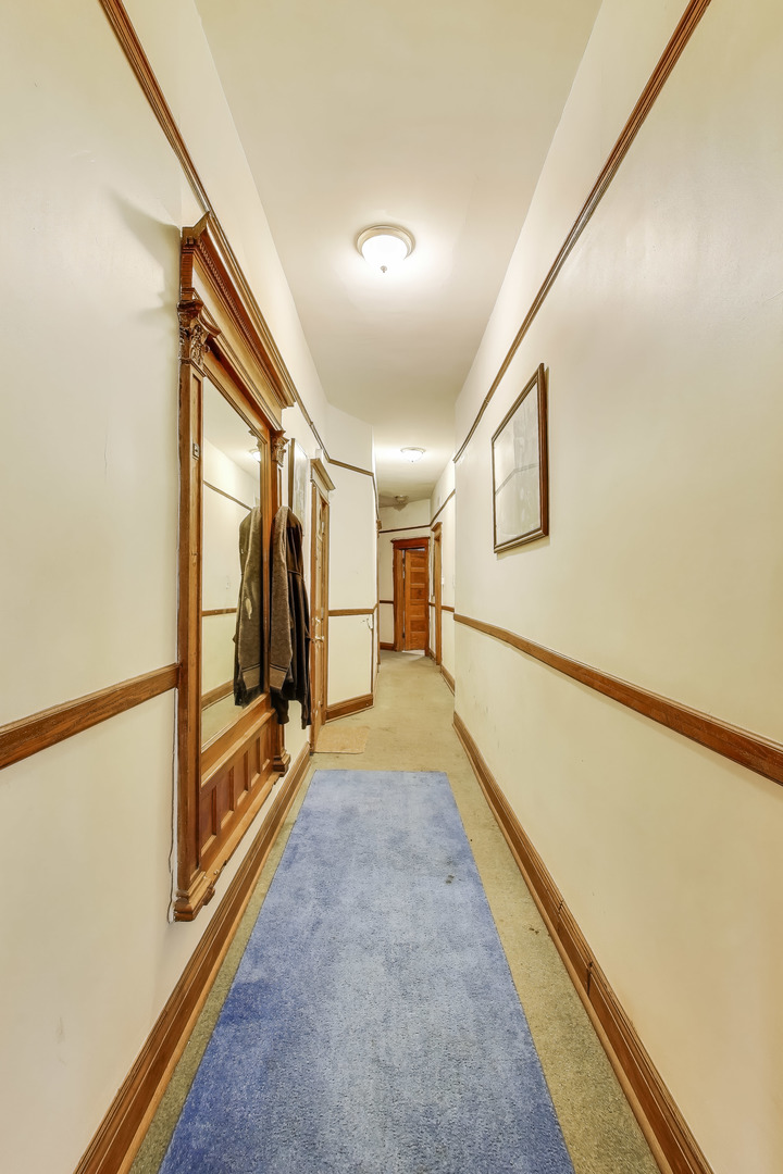 4507 S Michigan Avenue