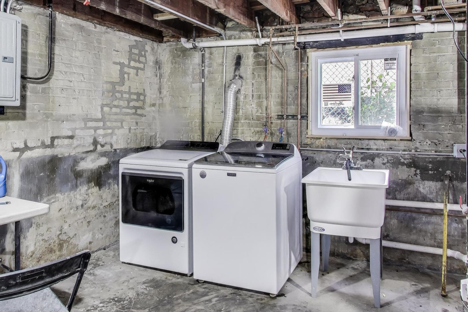 1337 S Austin Boulevard