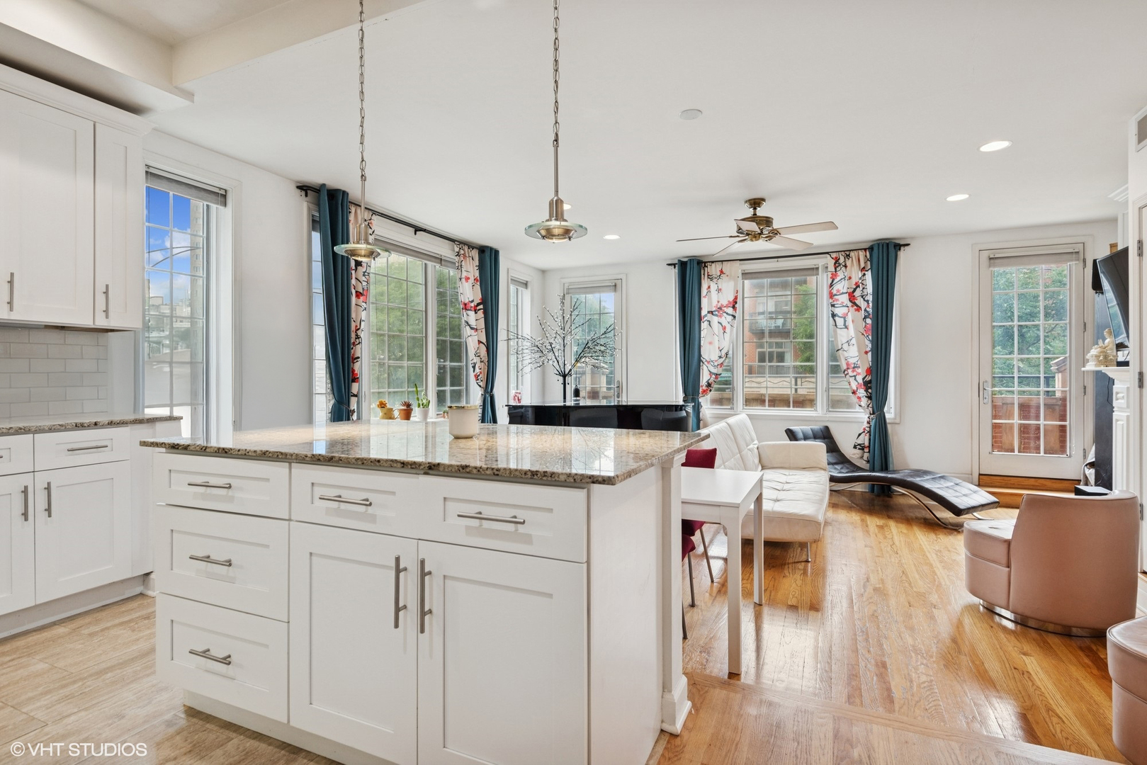 1935 S State Street Unit: 2