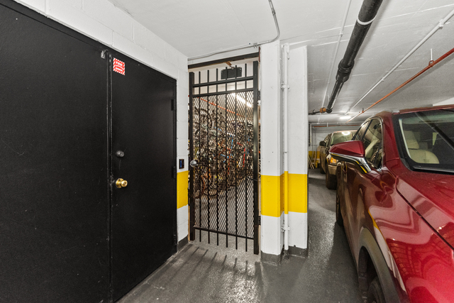 4170 N Marine Drive Unit: 23L