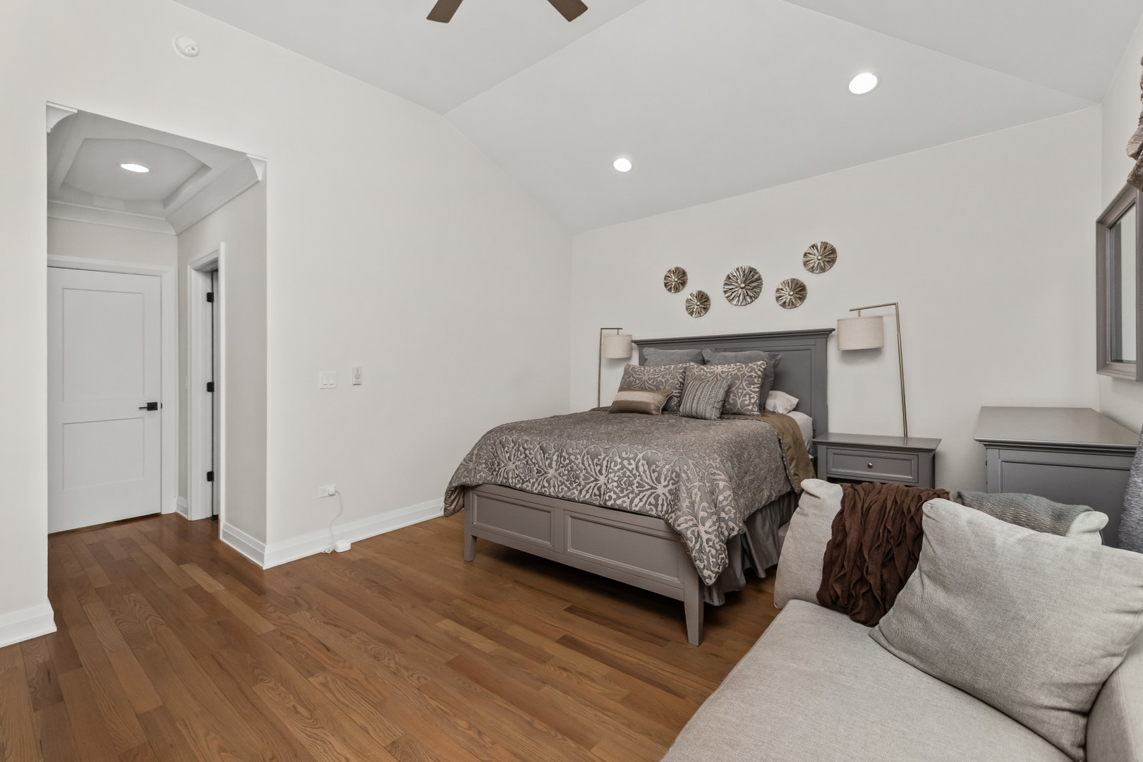 700 E 46th Street
