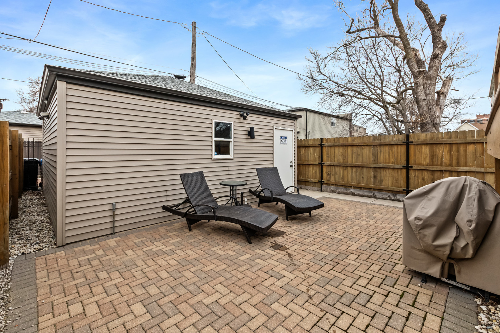 700 E 46th Street