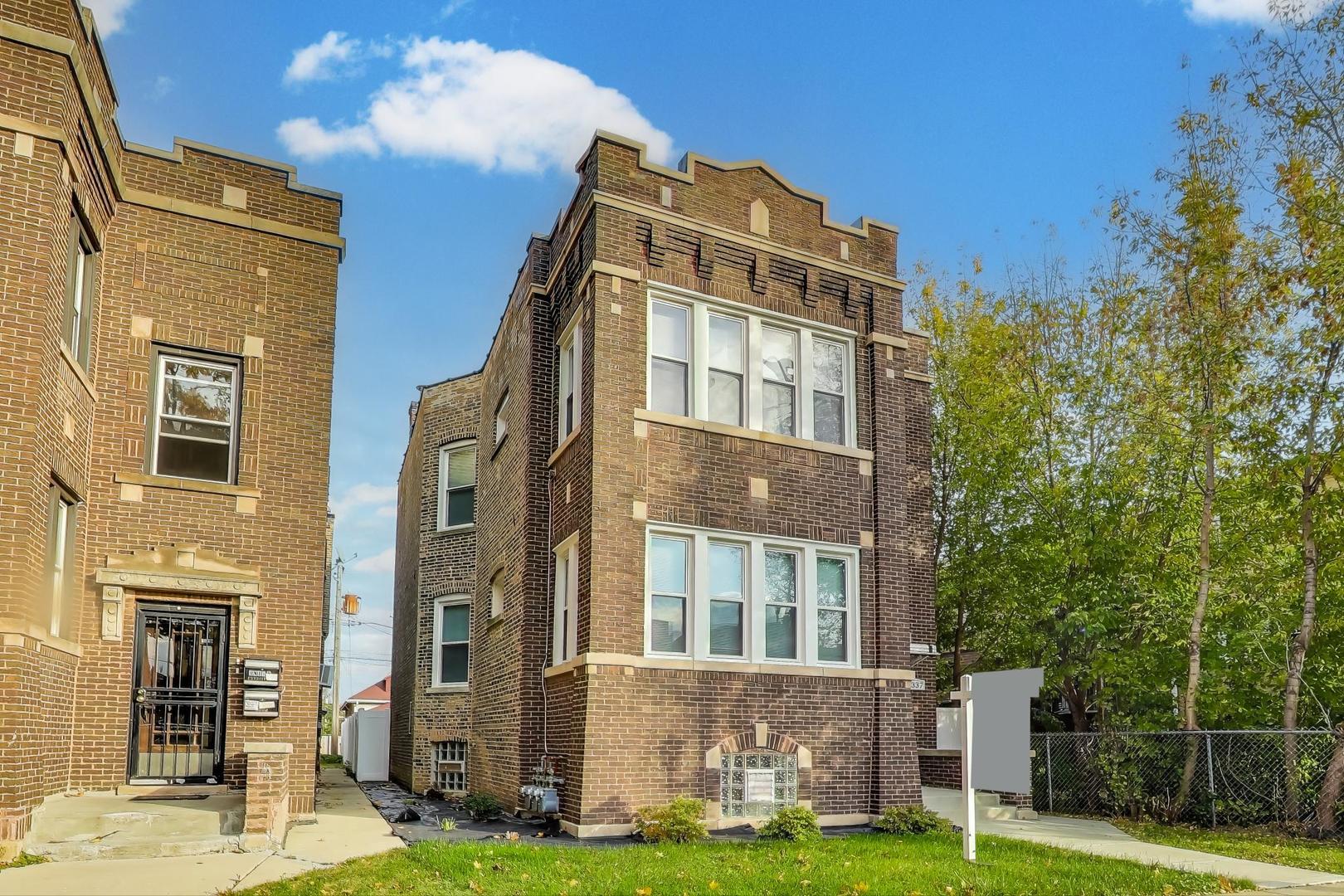 1337 S Austin Boulevard Unit: 2