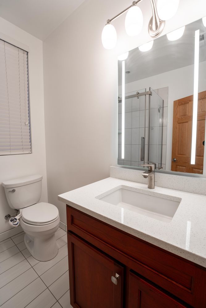 3324 N Hoyne Avenue Unit: 1