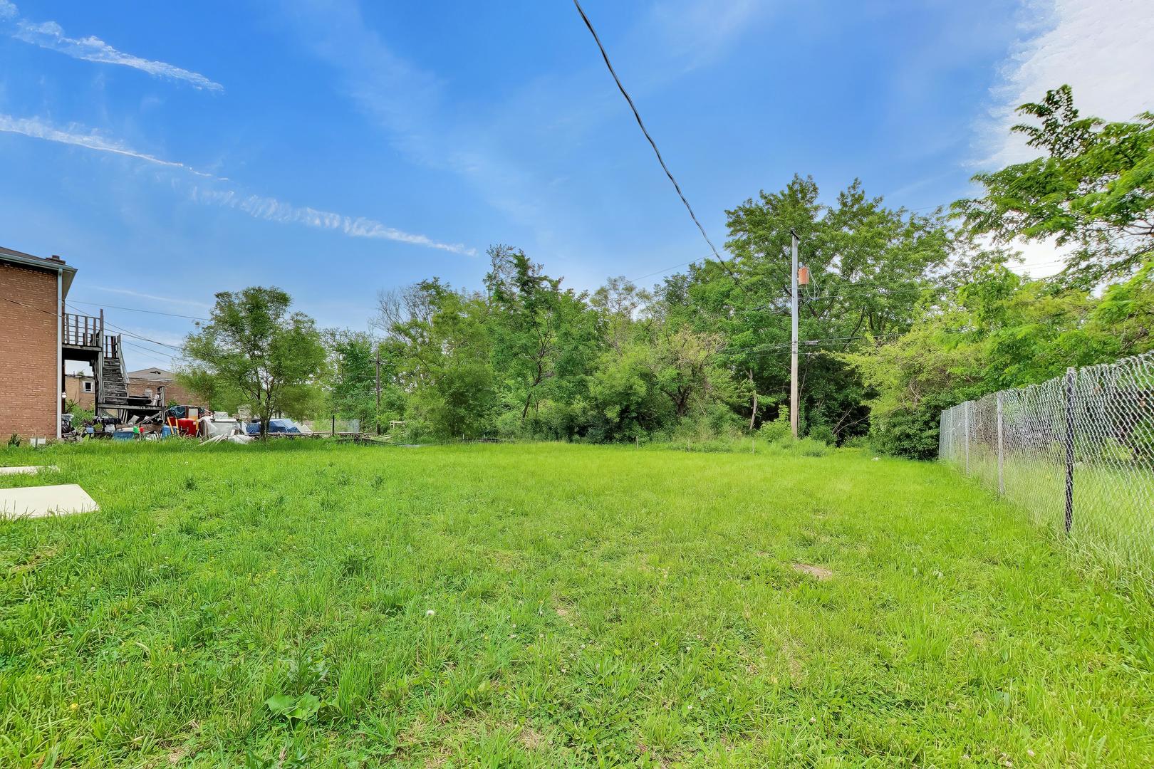 13723 S Springfield Avenue Unit: 1