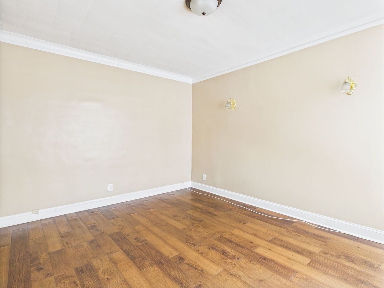 4338 W Kamerling Avenue Unit: 2N