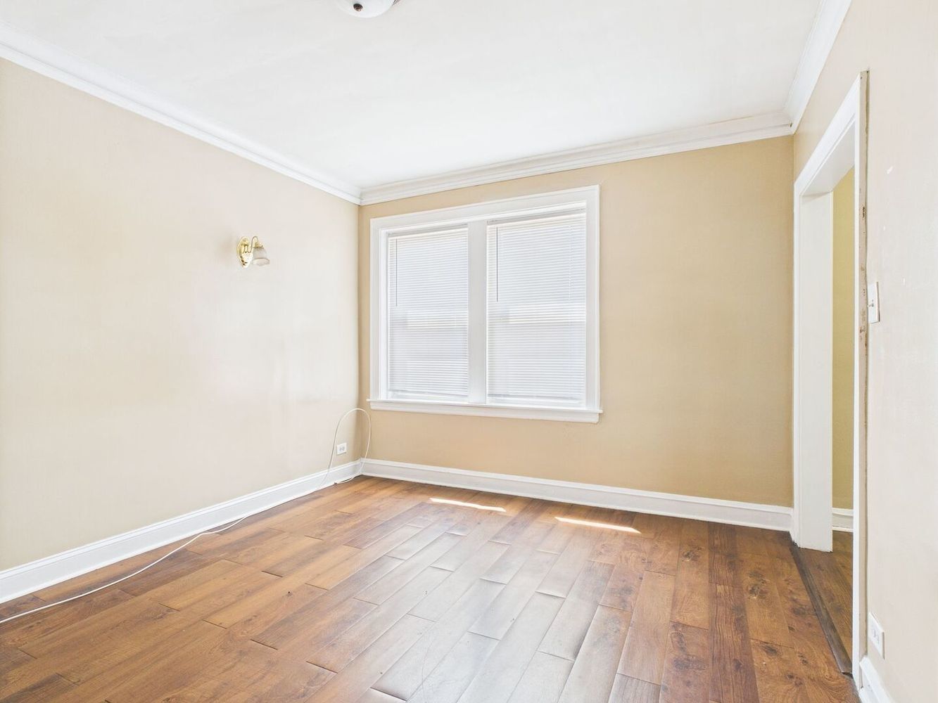 4338 W Kamerling Avenue Unit: 2N