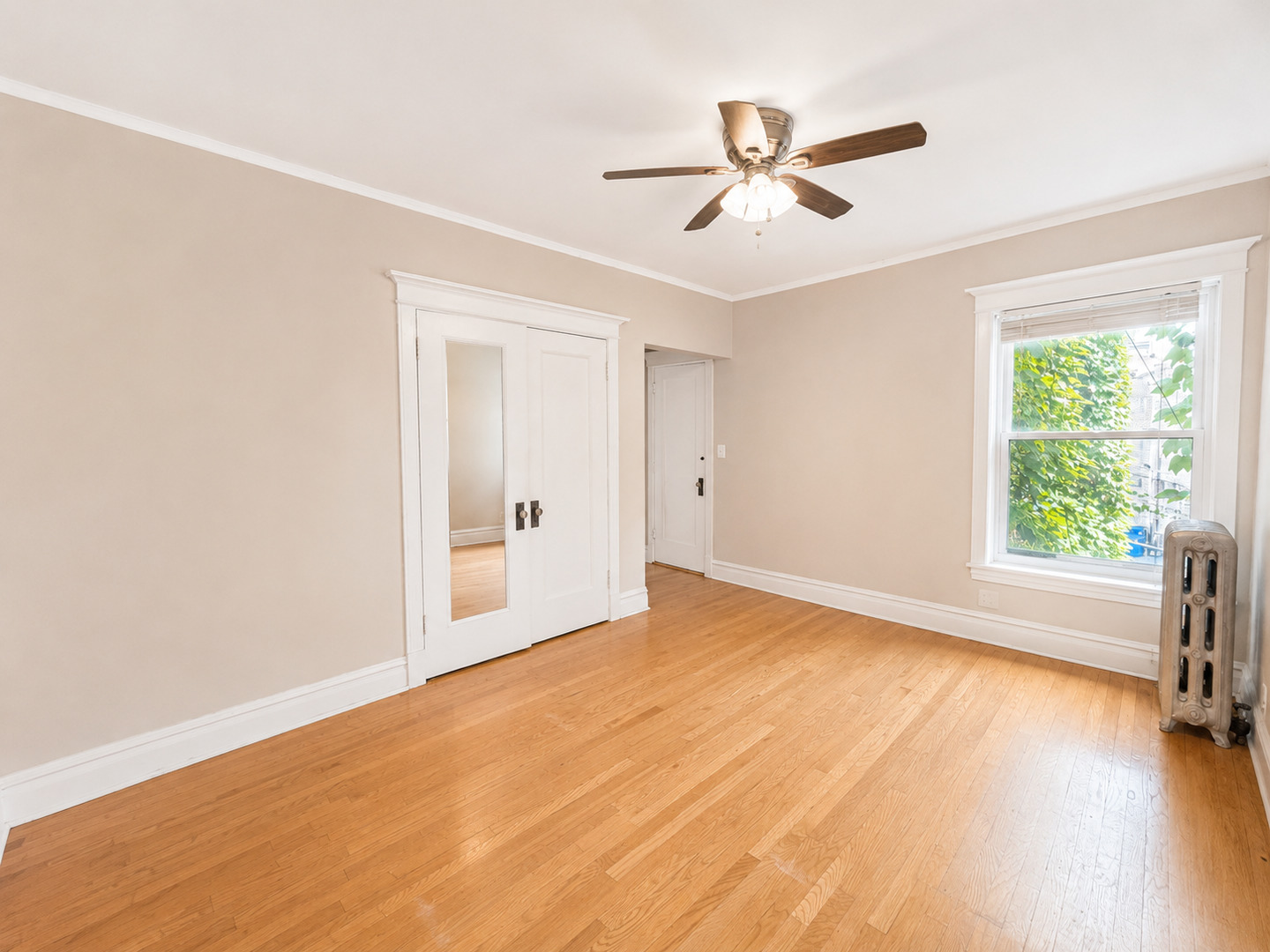 4149 N Sheridan Road Unit: 3