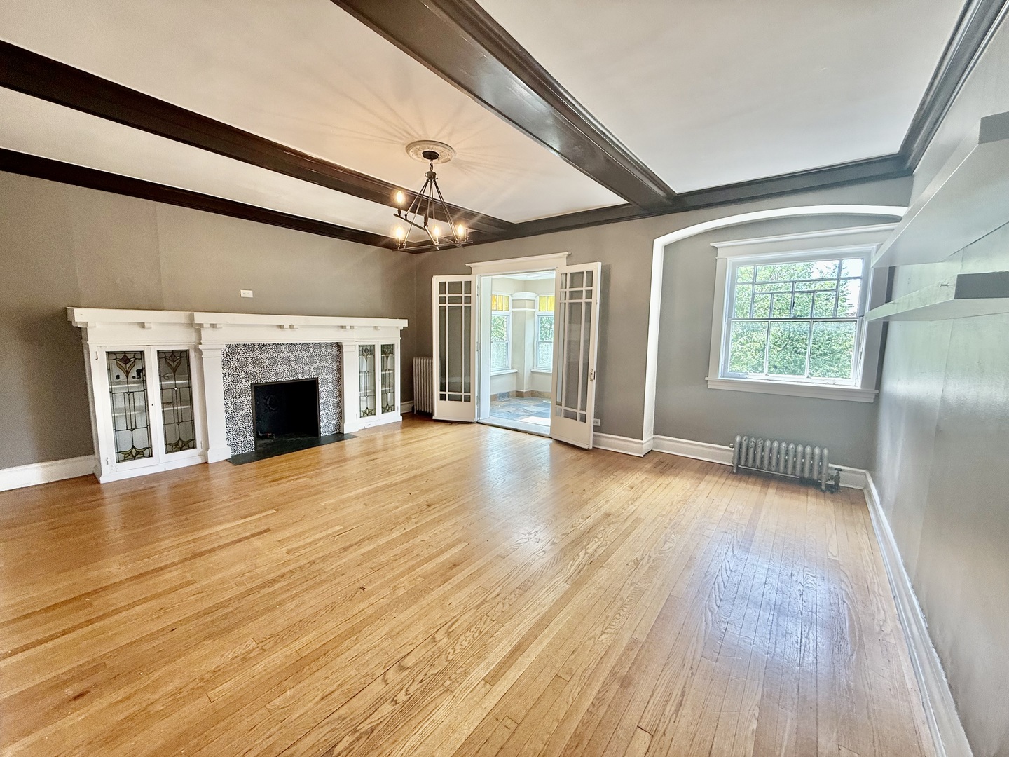 4149 N Sheridan Road Unit: 3