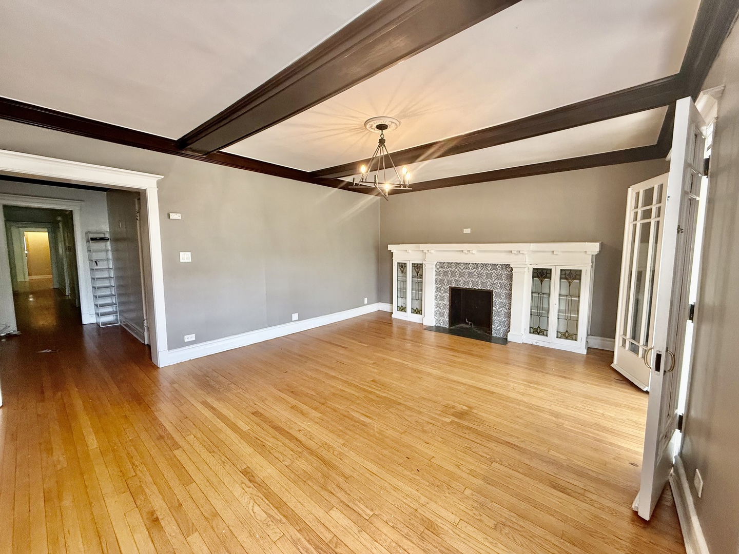 4149 N Sheridan Road Unit: 3