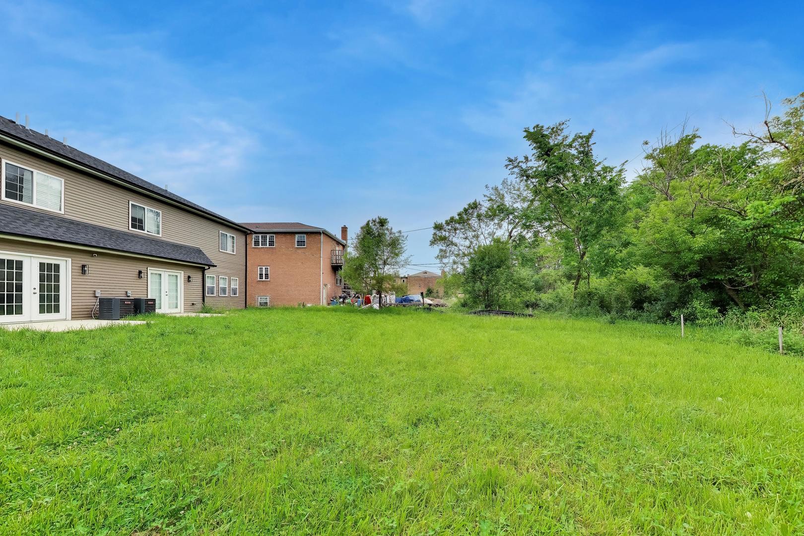 13723 S Springfield Avenue Unit: 1