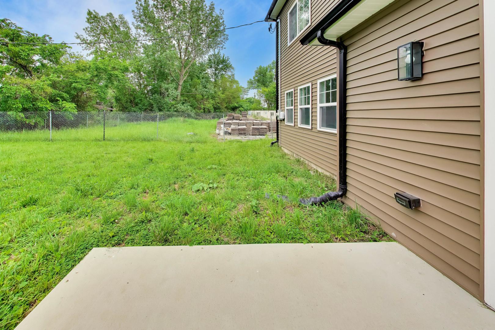 13723 S Springfield Avenue Unit: 1