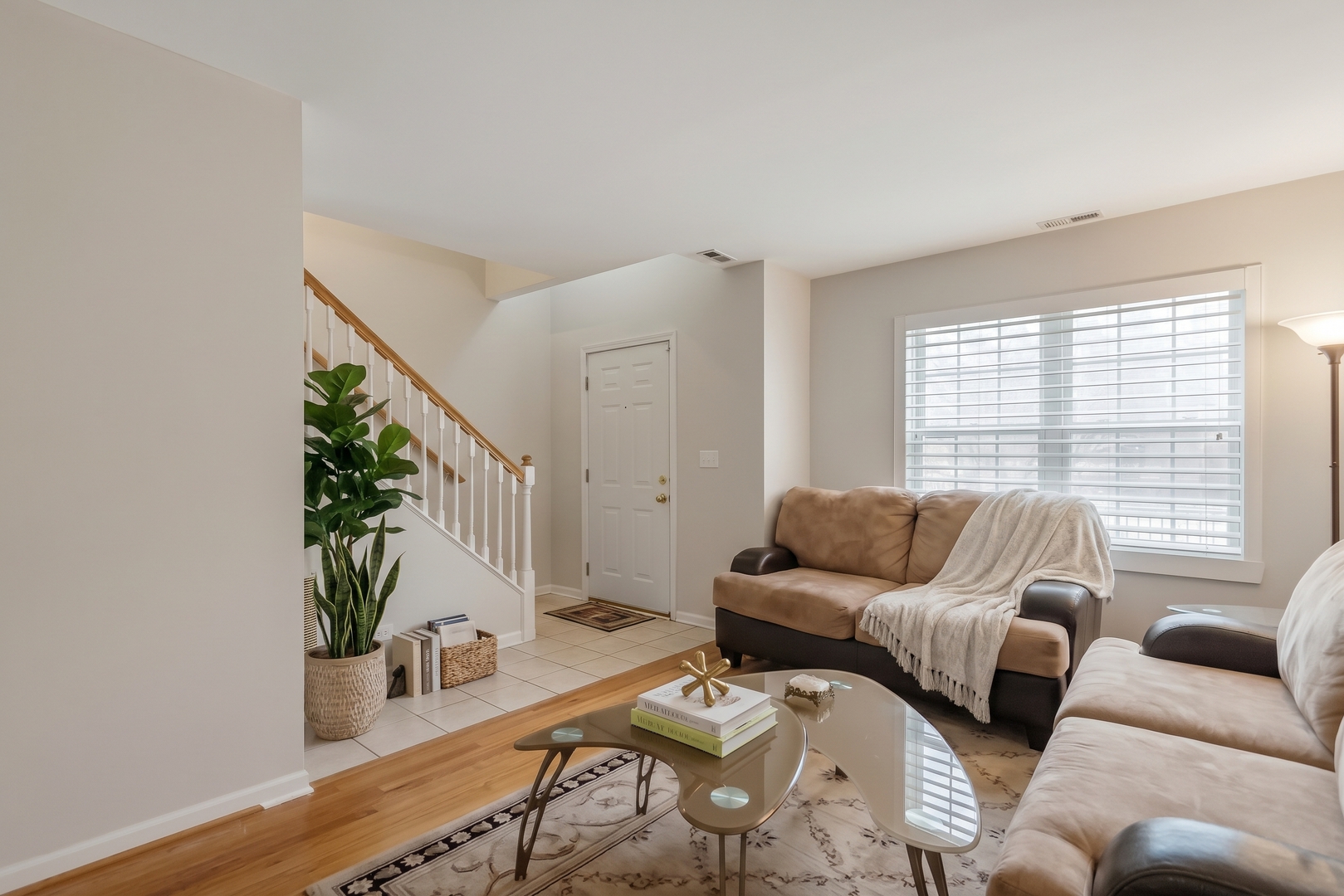 821 N Harlem Avenue