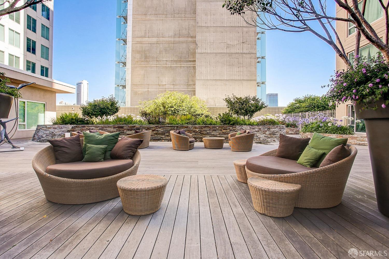 1160 Mission Street Unit: 2310