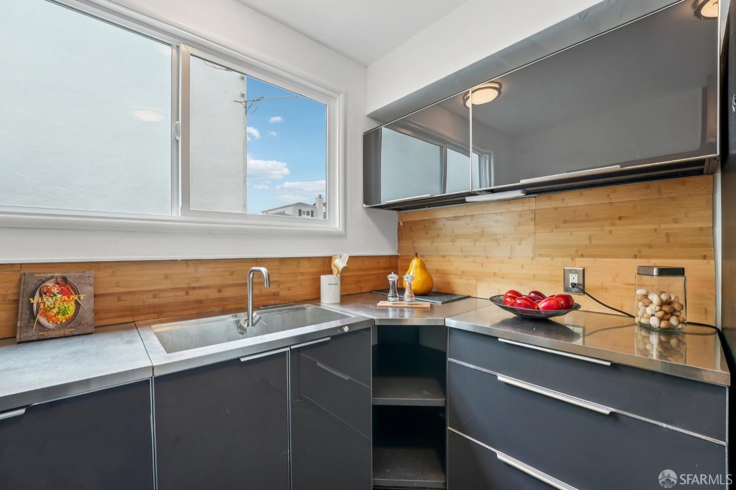 96 Belford Drive, Daly City