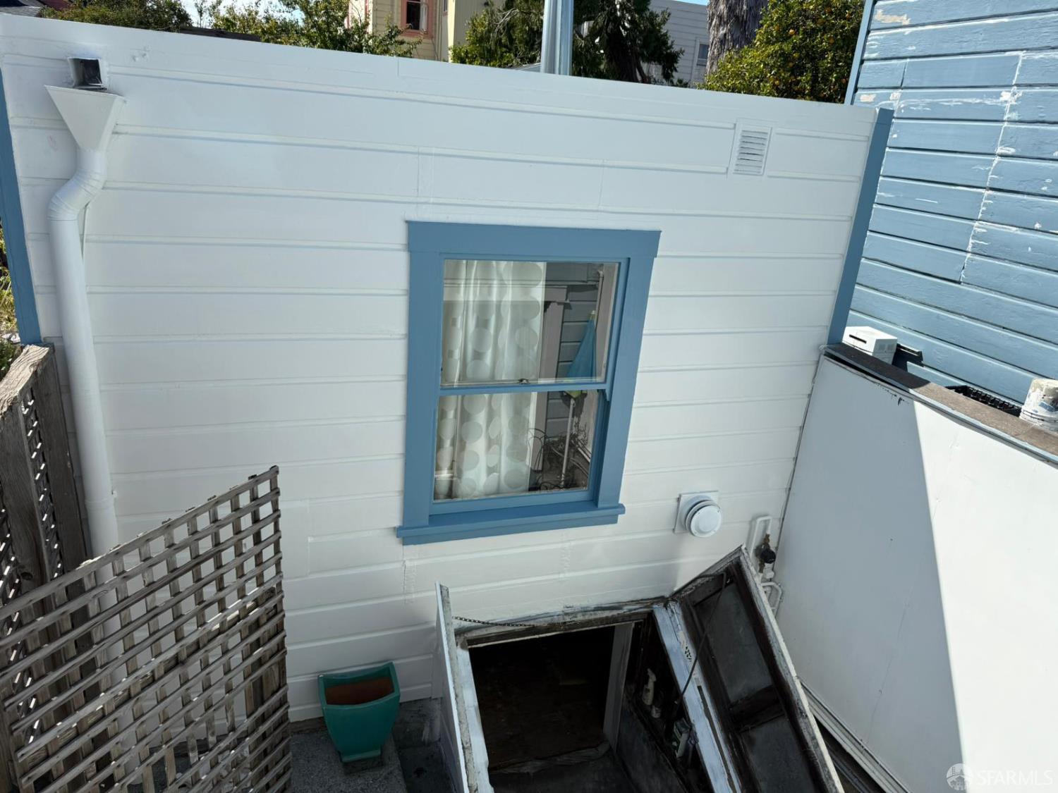 1222 York Street # C