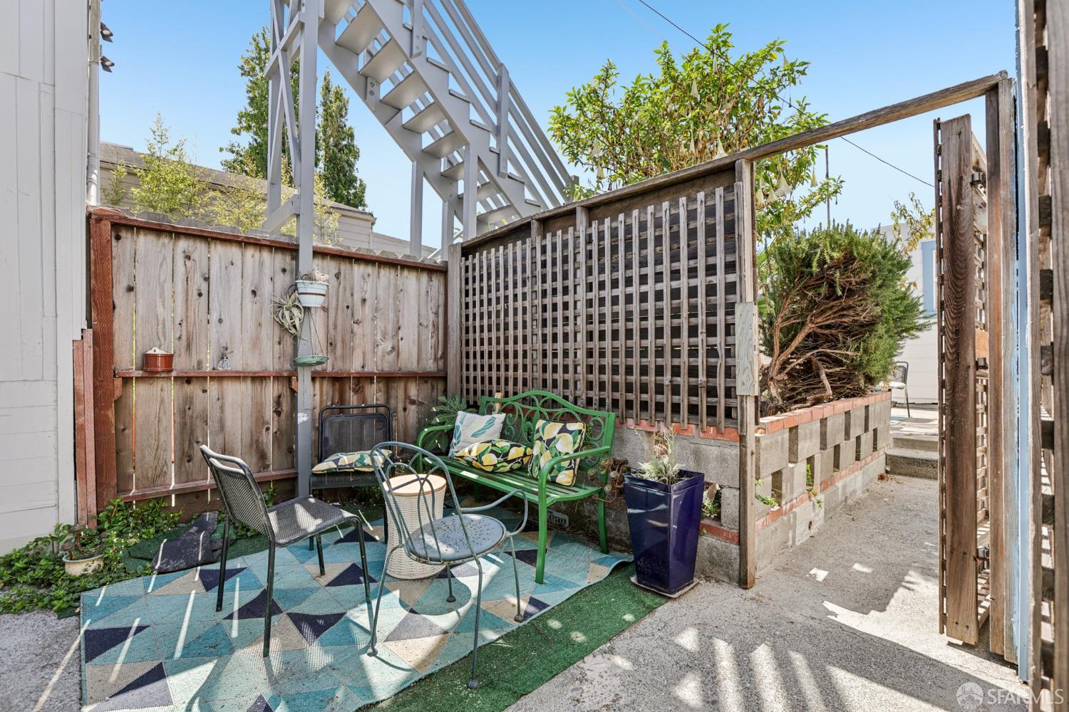 1222 York Street # C