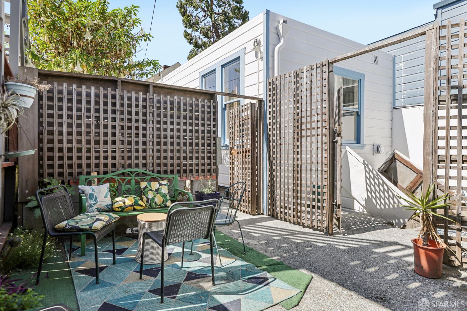 1222 York Street # C