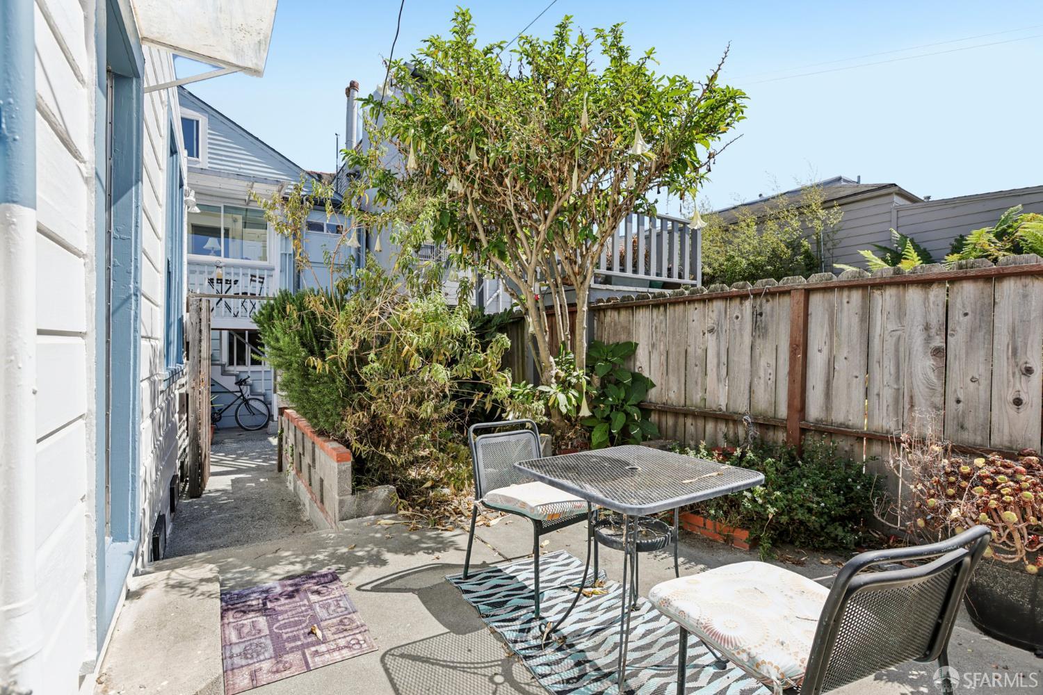 1222 York Street # C