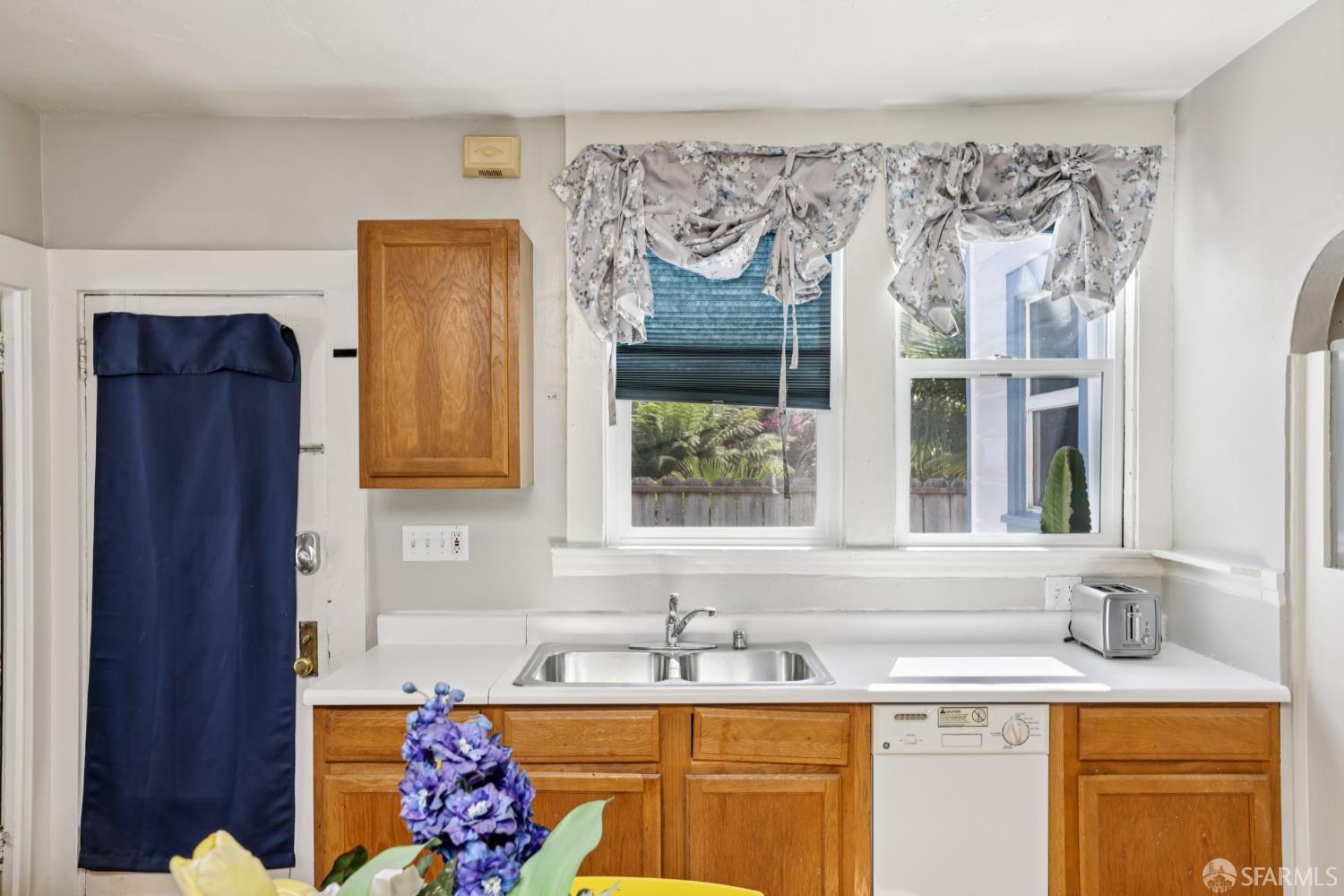 1222 York Street # C