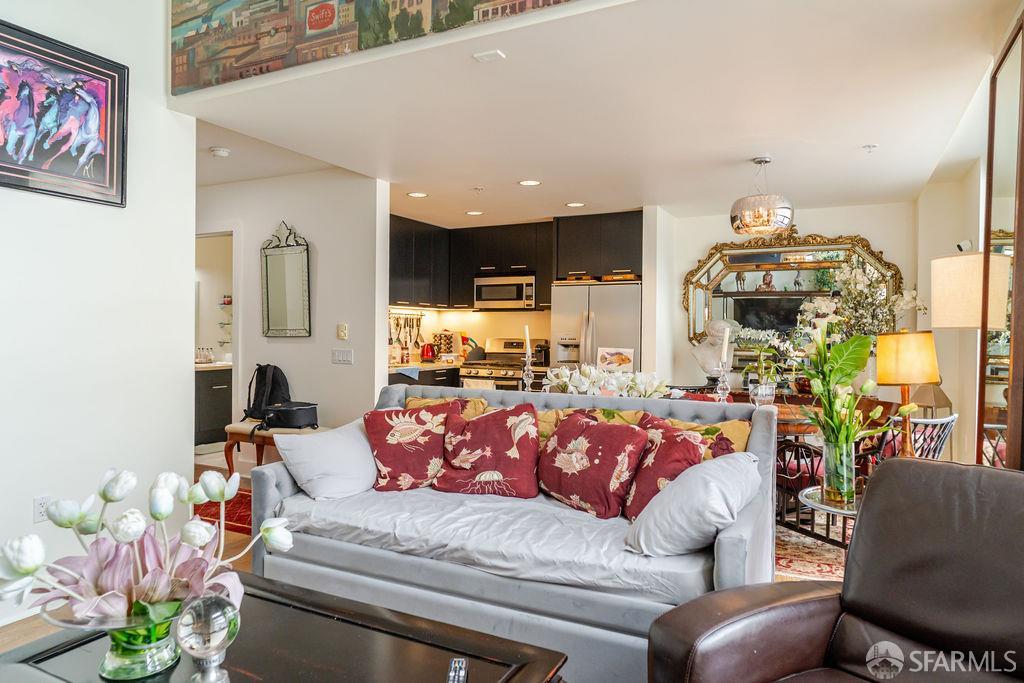 181 Ofarrell Street # 514