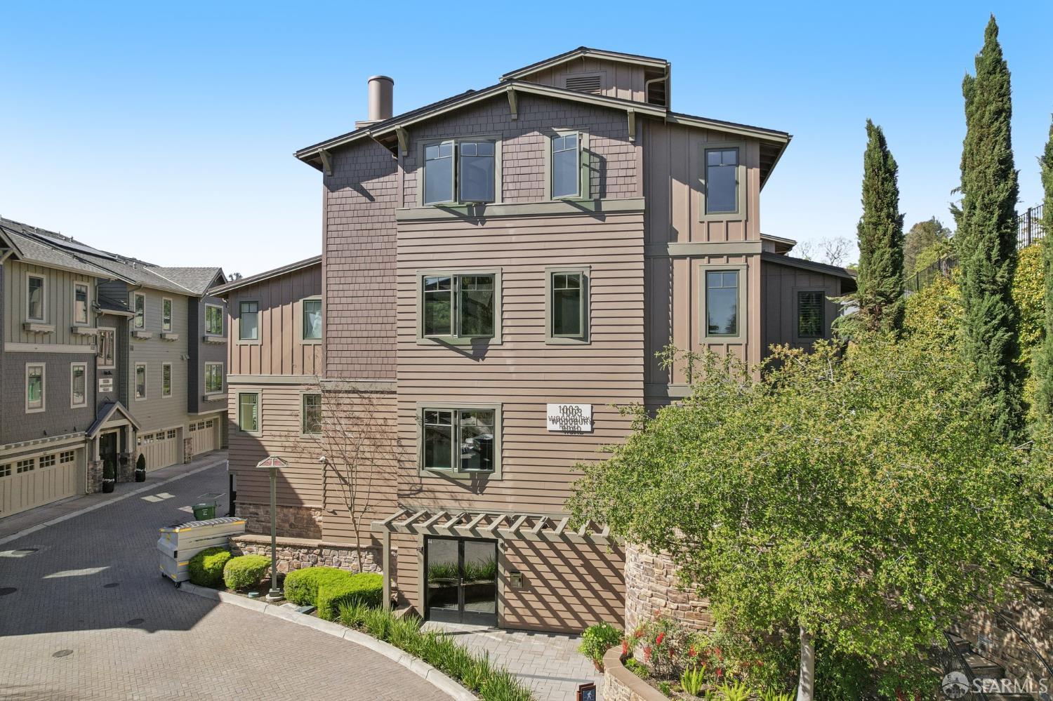 1003 Woodbury Road # 104