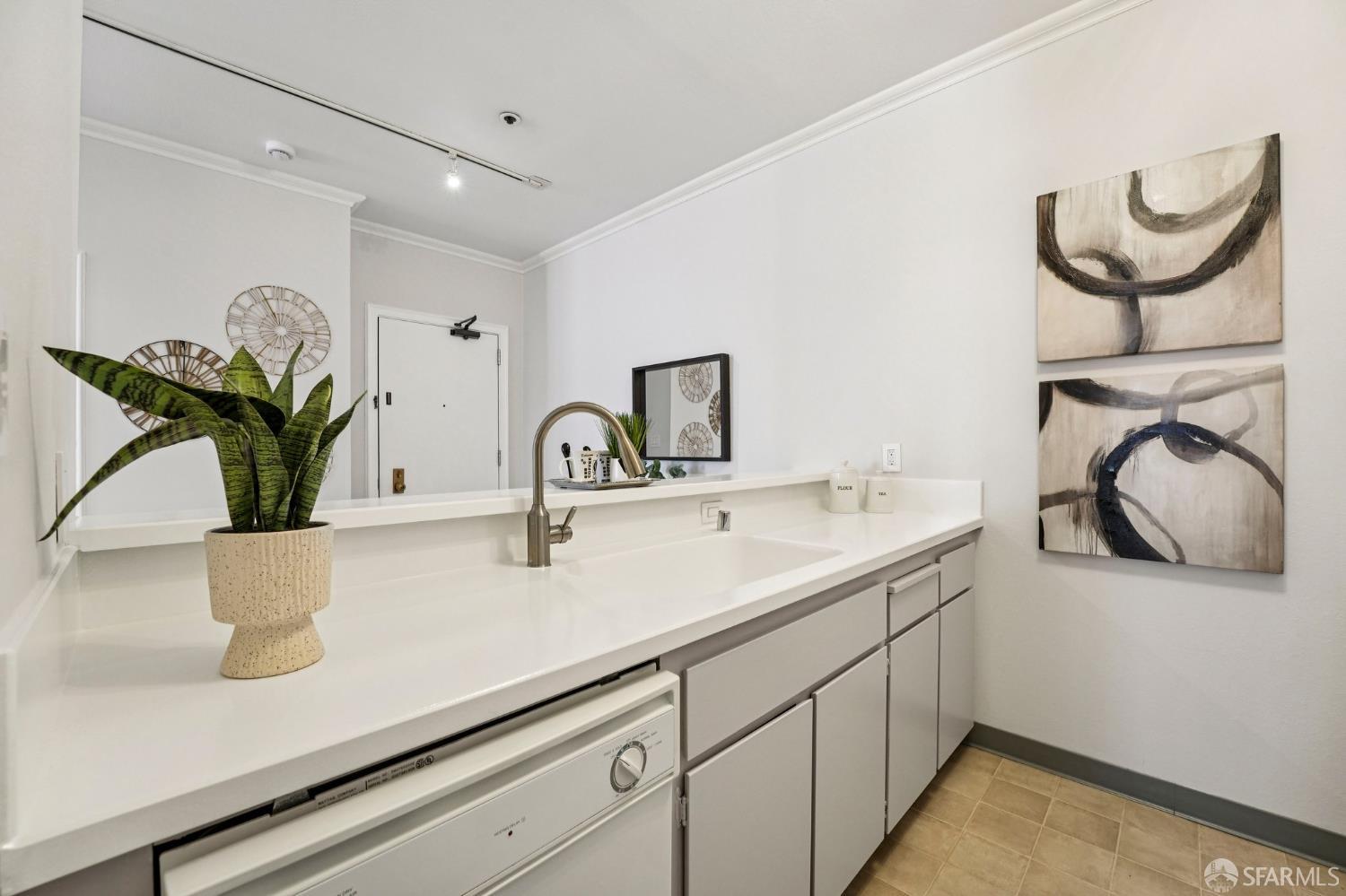 930 Pine Street # 315