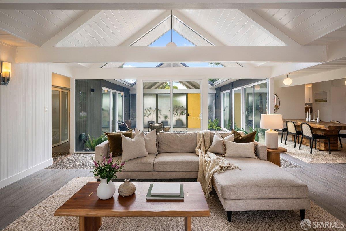 18508 Mountain Lane