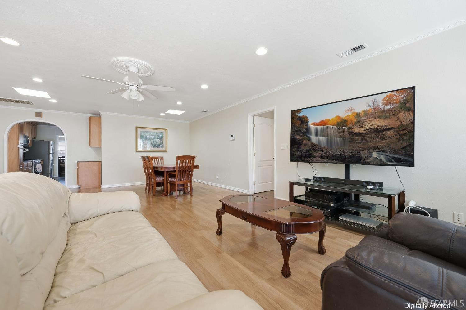 27786 Ross Place