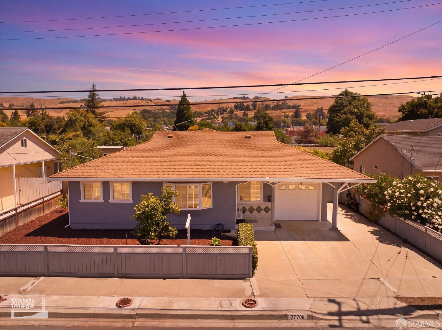 27786 Ross Place