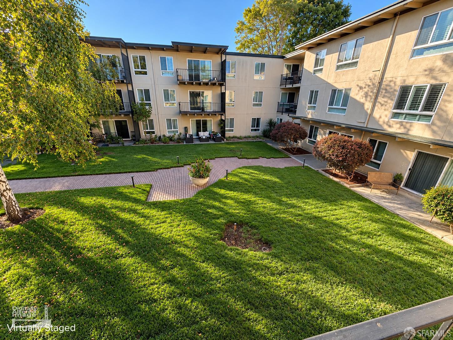 932 Peninsula Avenue # 306