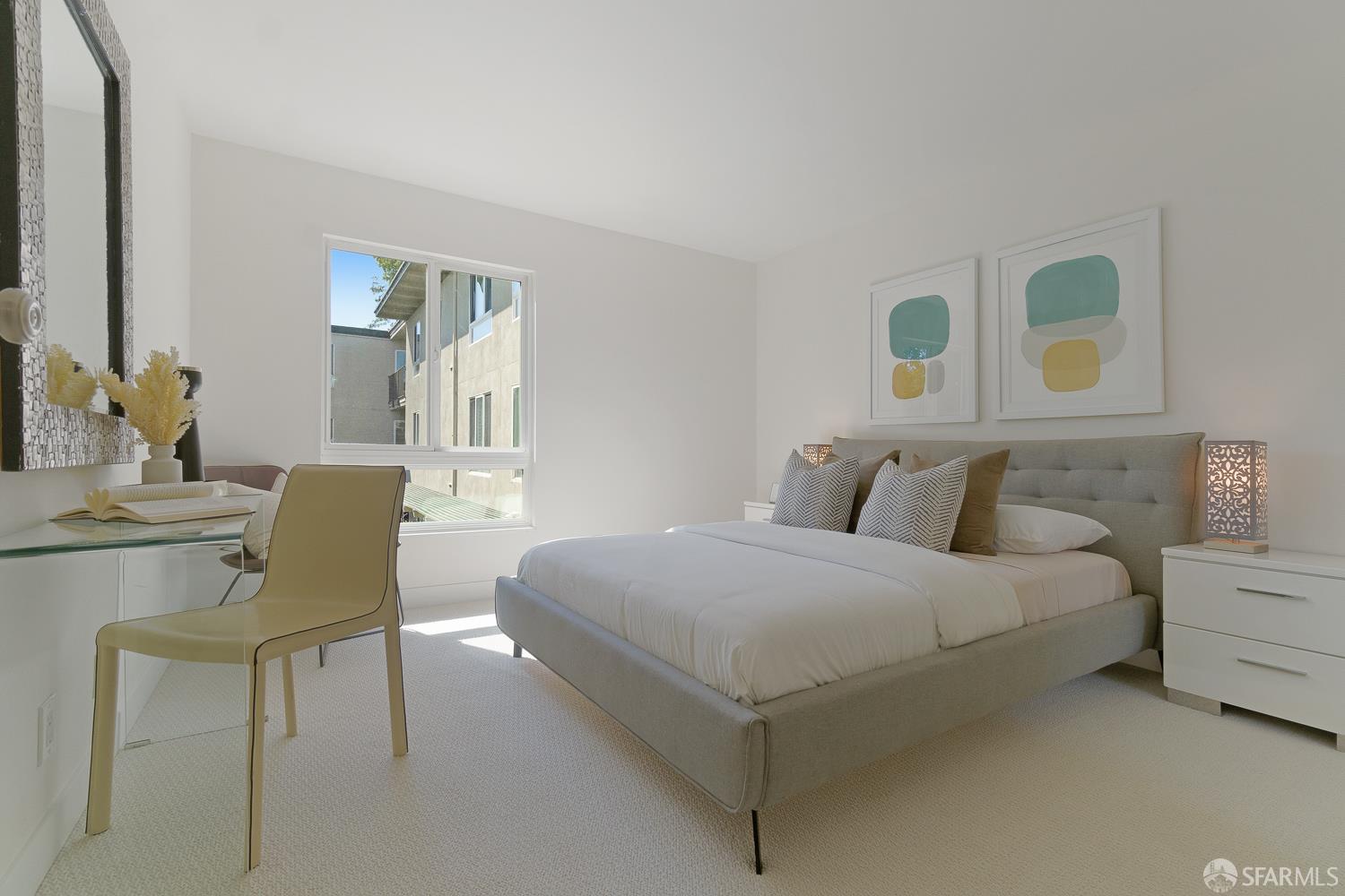 932 Peninsula Avenue # 306