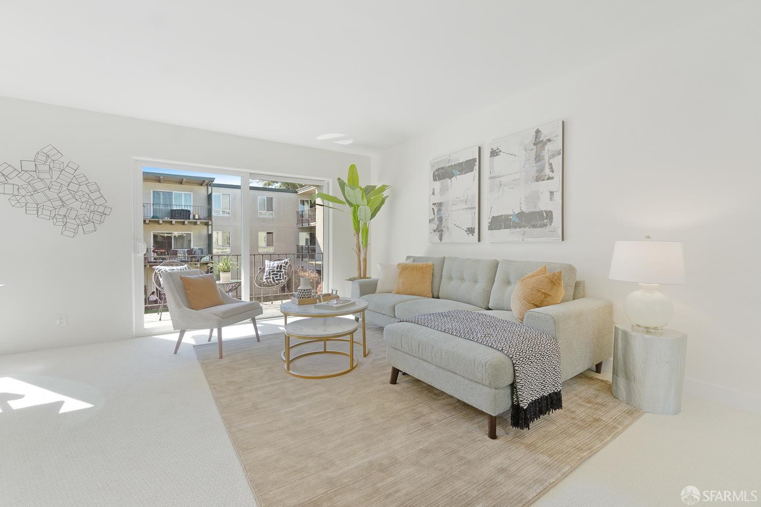 932 Peninsula Avenue # 306