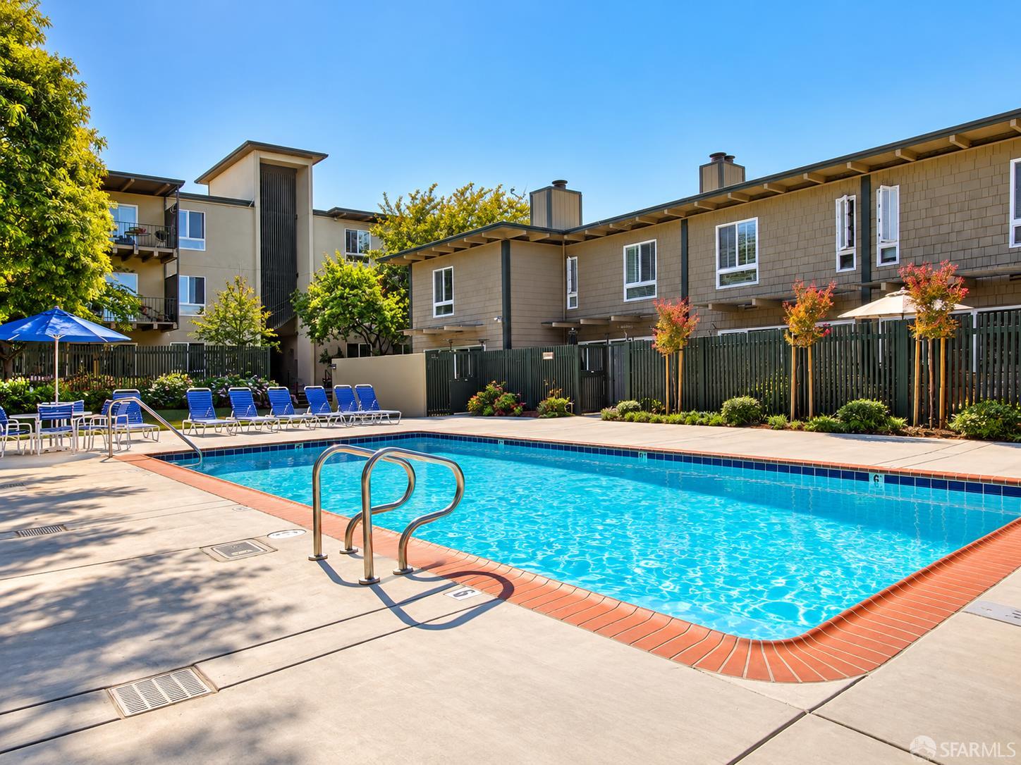 932 Peninsula Avenue # 306