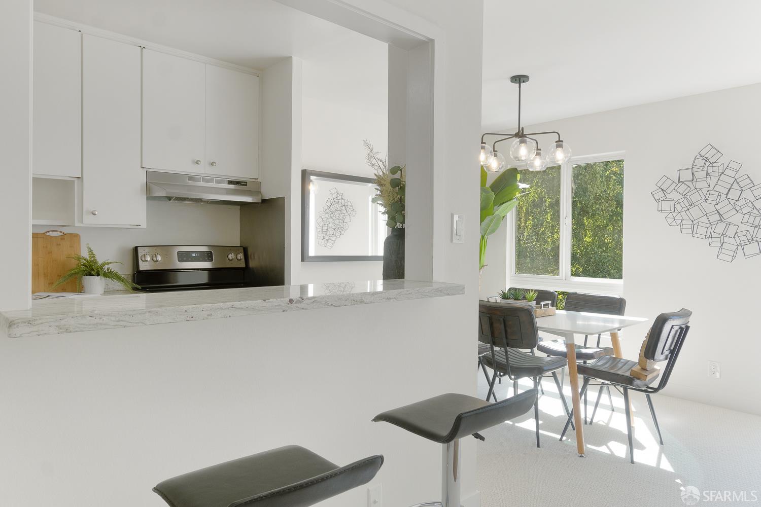932 Peninsula Avenue # 306