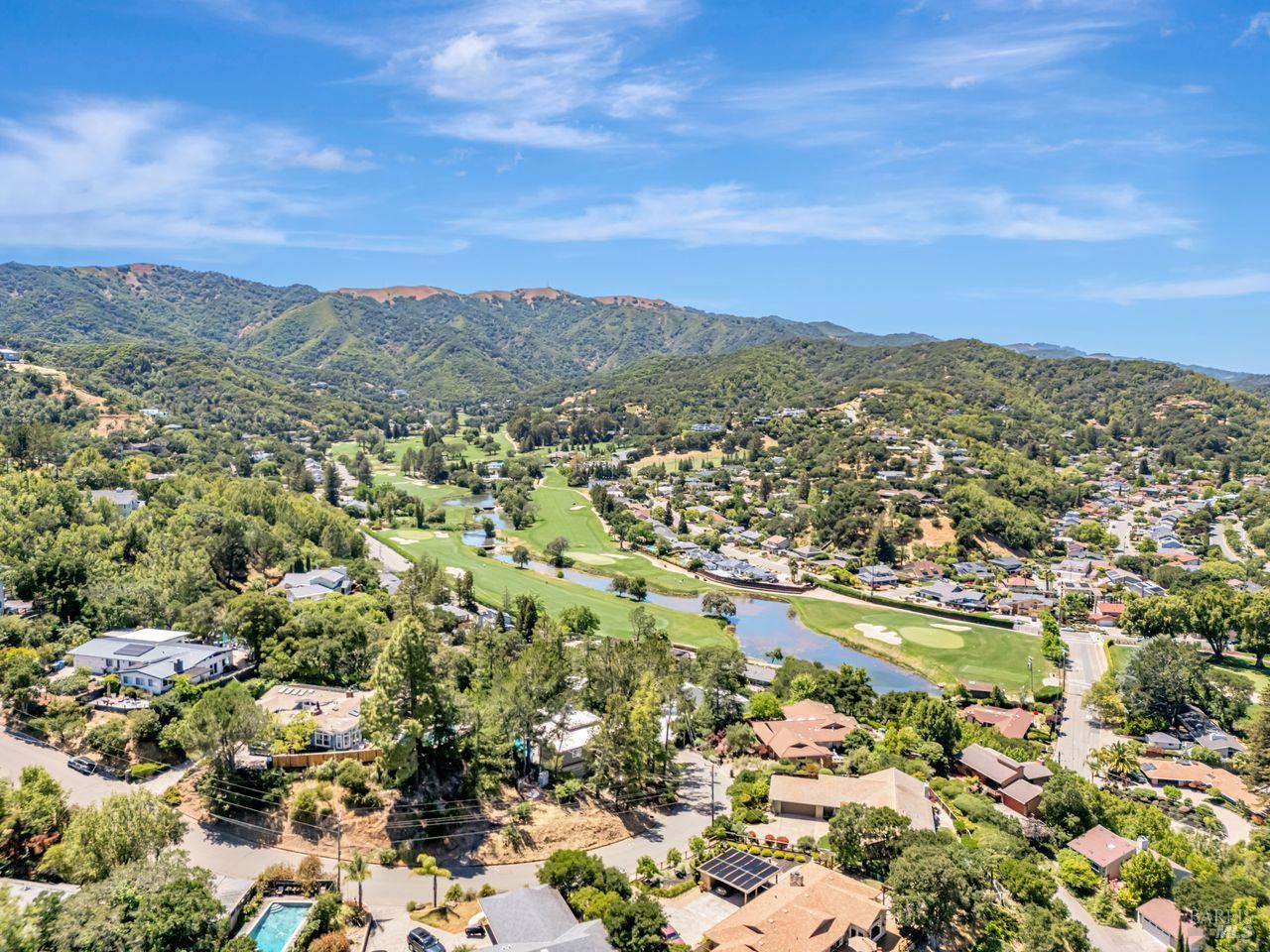 10 Pebble Beach Dr