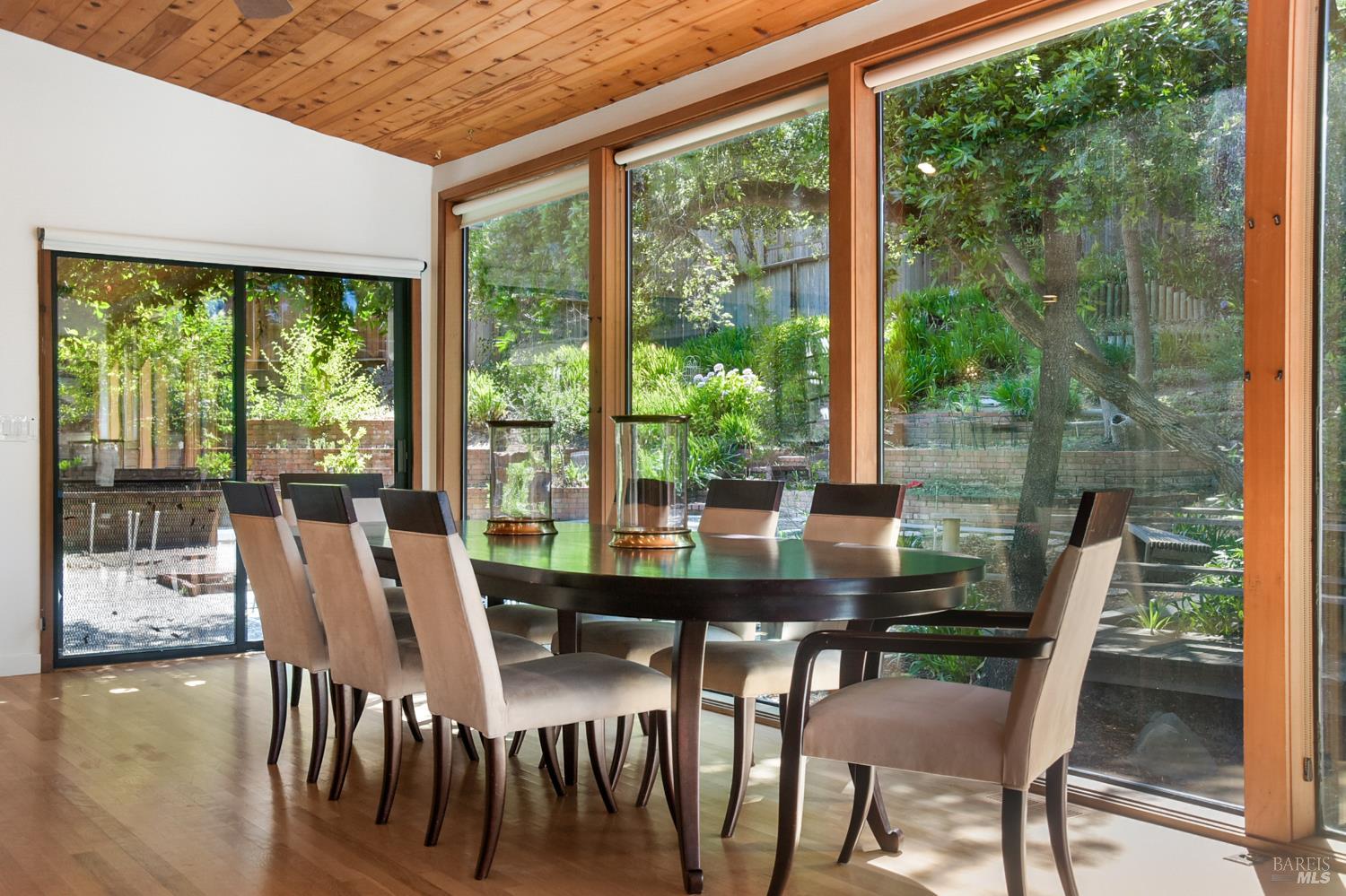 10 Pebble Beach Dr