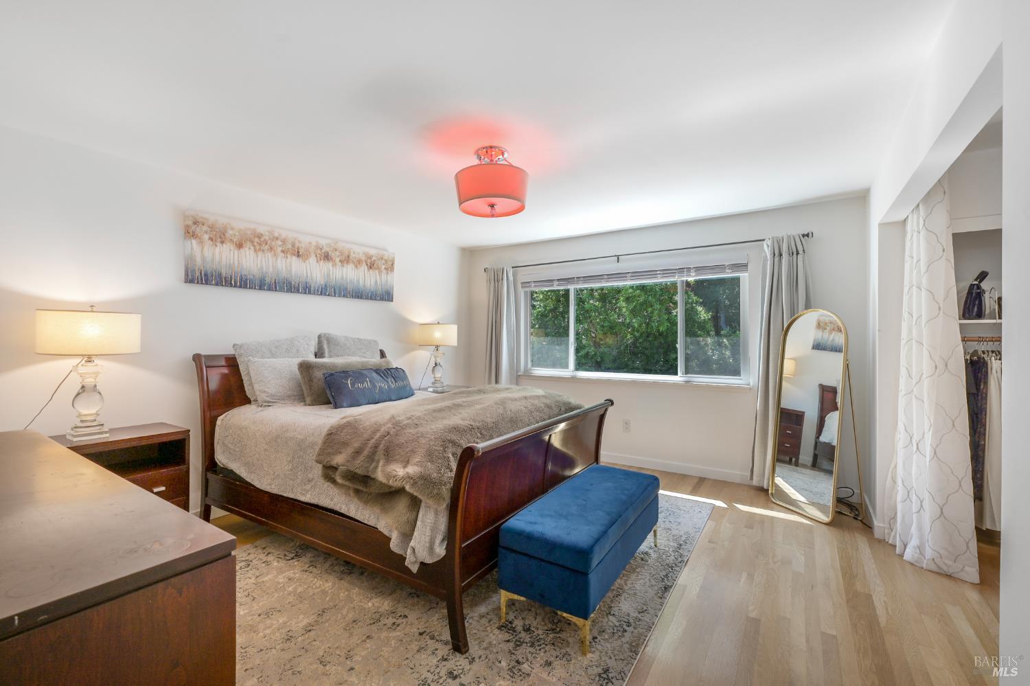 10 Pebble Beach Dr