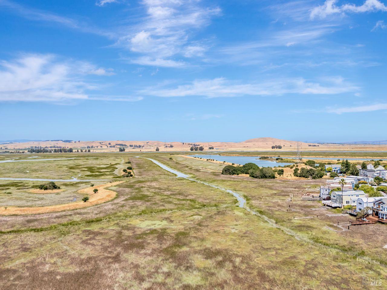 2541 Topaz Dr
