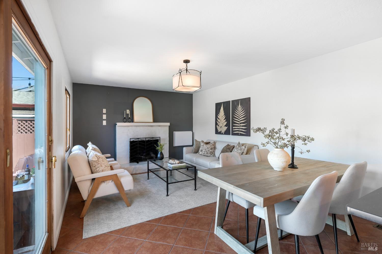 480 Via Del Plano