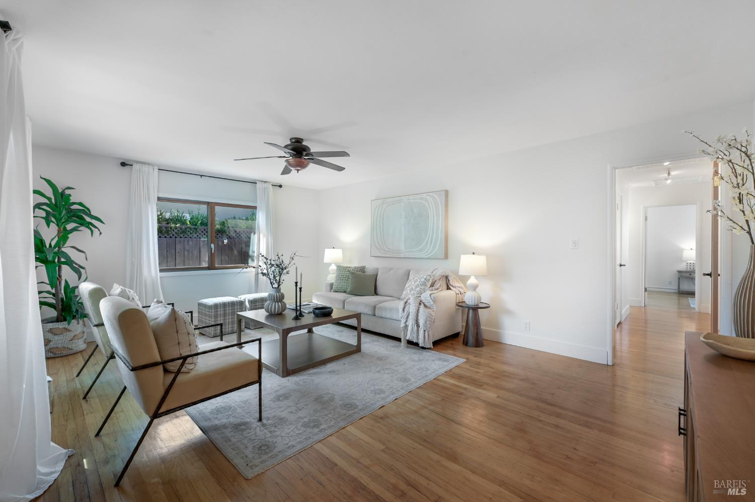 480 Via Del Plano